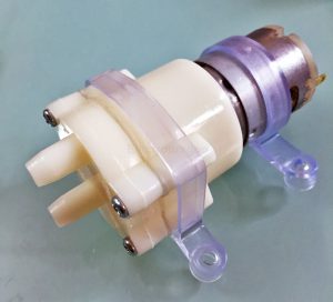 12VDC Medium Size Water Pump 6W + Tube – ElectroDragon